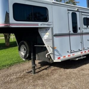 2004 Sundowner 3 Horse Weekender Horse Trailer Online | R-H Container Service