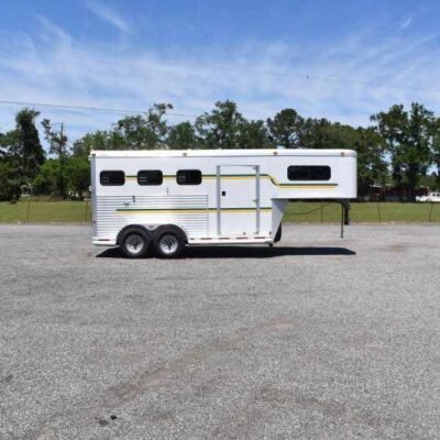 2006 Adam 7302 3 Horse Trailer