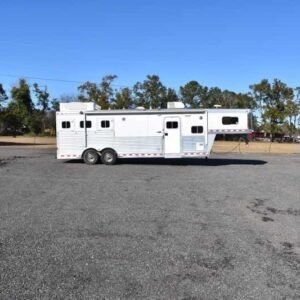 2006 Exiss 7407LQ 4 Horse Trailer with 7' Short Wall Online | R-H Container Service
