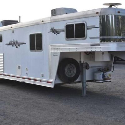 2006 Platinum 8410LQ 4 Horse Trailer with 9' Short Wall