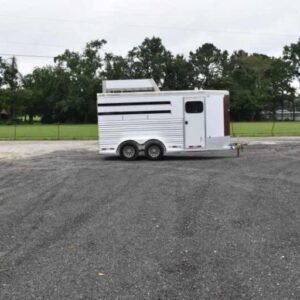 2012 CM 3HBP 3 Horse Trailer Online | R-H Container Service