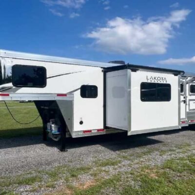 2024 Lakota Charger 8411RKGLQ 4 Horse Trailer with 11' Short Wall Online | R-H Container Service