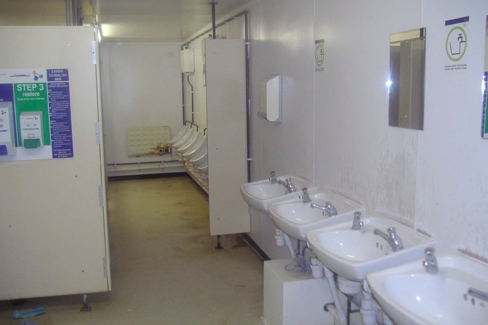 5+1 Steel Toilet Cabin 24Ft x 9Ft Online | R-H Container Service