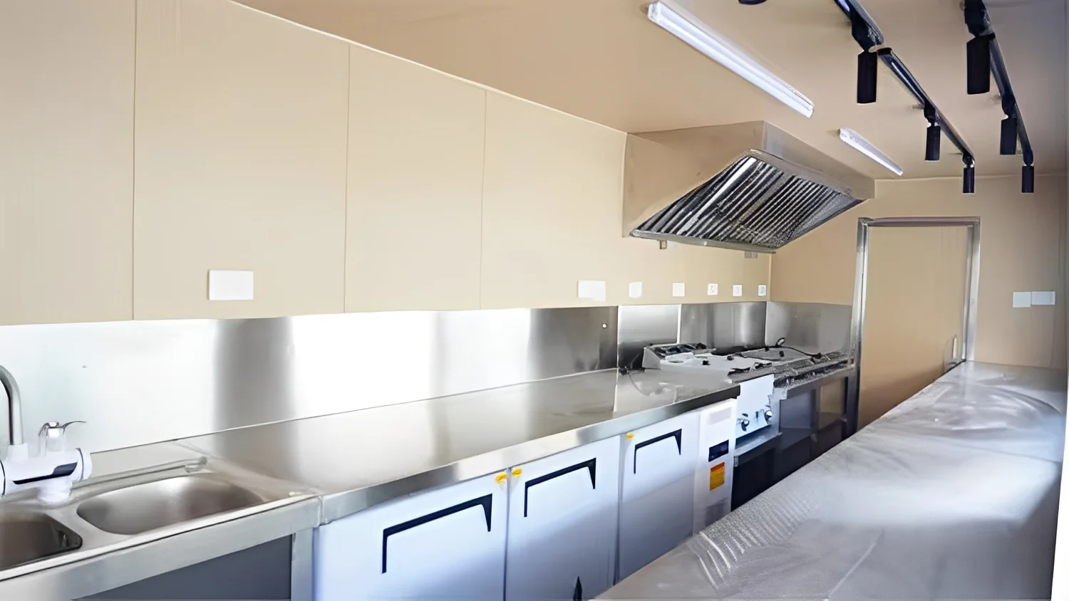 20Ft Shipping Container Shop For Full-Service Restaurant Or Coffee Shop Online | R-H Container Service - Image 5