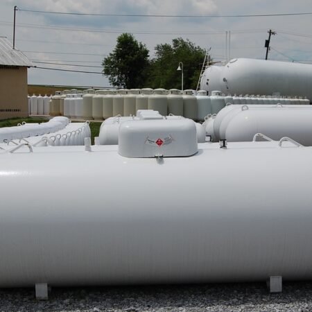 Metsa Propane Tanks Online | R-H Container Service