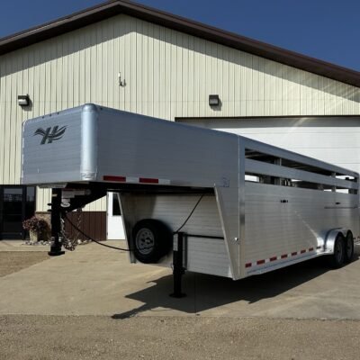 New 2024 Hillsboro 24' Livestock Trailer - Three Compartments Online | R-H Container Service