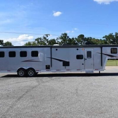 New 2024 Lakota 8313RKBGLQ Charger 3 Horse Trailer with 13' Short Wall Online | R-H Container Service