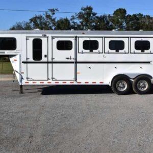 Used 2005 Sundowner 4HGN 4 Horse Trailer Online | R-H Container Service